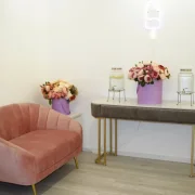 Ногтевая студия W Nail Bar в Отрадном фото 2 на сайте MoeOtradnoe.ru