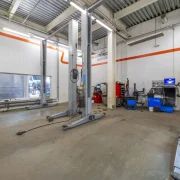 Торгово-сервисный центр Автоэксперт на Берёзовой аллее фото 9 на сайте MoeOtradnoe.ru