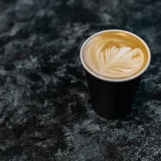 Кофейня формата кофе с собой 9/1/1 Coffee фото 11 на сайте MoeOtradnoe.ru