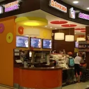 Кофейня Dunkin`Donuts на Алтуфьевском шоссе фото 1 на сайте MoeOtradnoe.ru